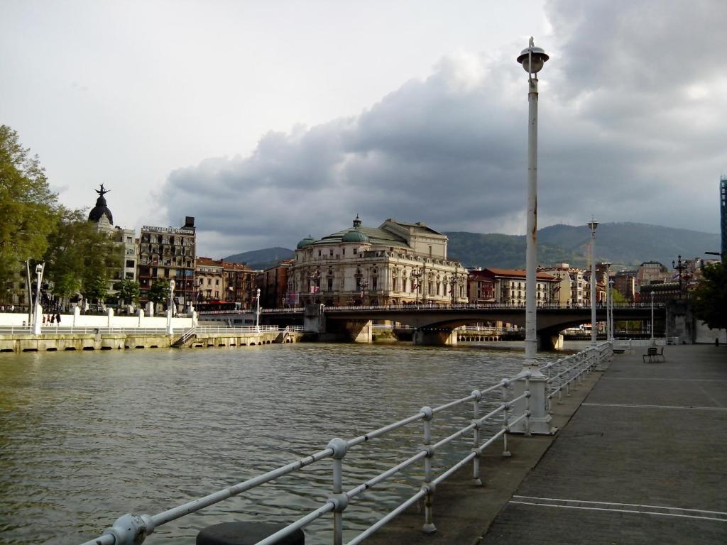 Zubia Urban Rooms Bilbao Kültér fotó